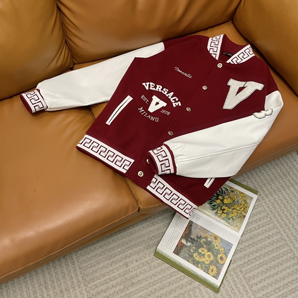 ブランドジャケット着用イメージ